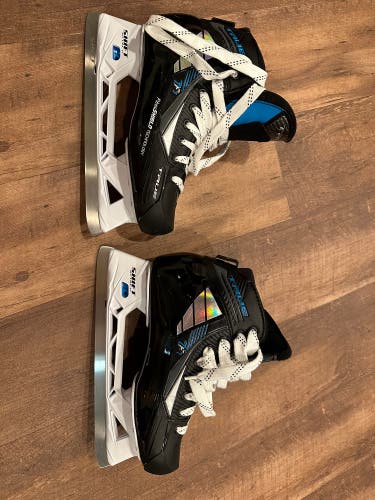 2021 True TF7 Hockey Goalie Skates Regular Width 8.5 (Used)
