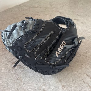 Wilson A360 RH Catcher's Baseball Glove 31.5" (Used)