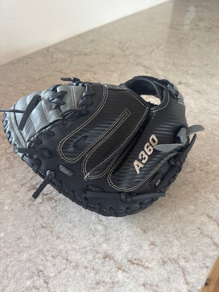 Wilson A360 RH Catcher's Baseball Glove 31.5" (Used)