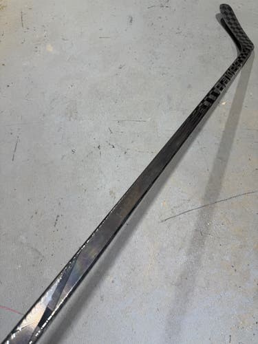 BAUER VAPOR HYPERLITE 2 Pro Stock Hockey Stick Grip P88 95 Flex Left 4140