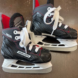 2018 Bauer NS Hockey Skates Regular Width 7 (Used)