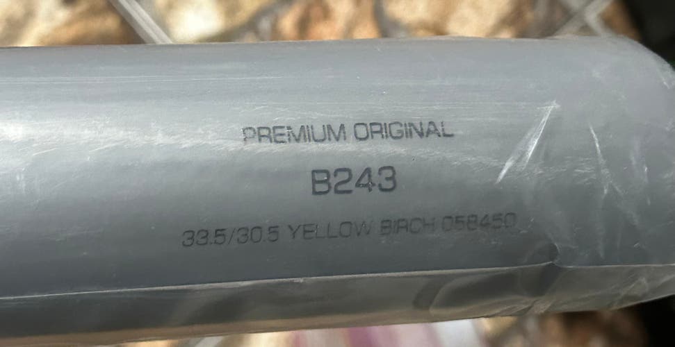 B45 B243C Pro Select Birch Bat (-3) 30.5 oz 33.5" (New)