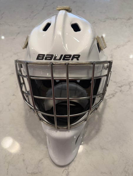 Senior Medium 2022 Bauer NME One Goalie Mask Pro Stock (Used)