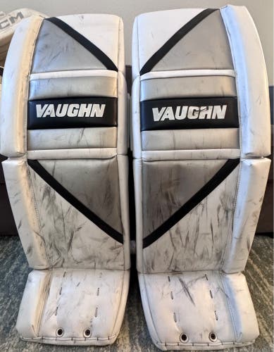 Pro Stock 36" +2 Vaughn Velocity V6 Goalie Leg Pads (Used)
