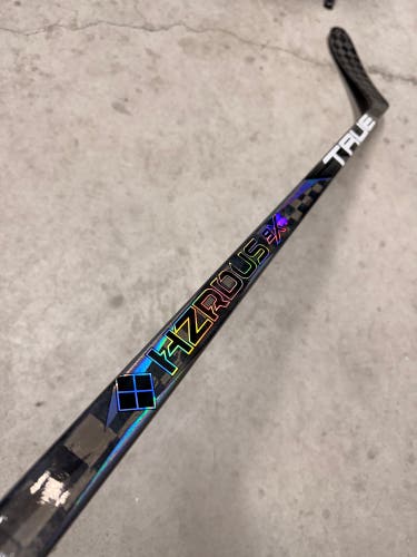 75 Flex P28M Smoke Senior True Left Handed HZRDUS Smoke Pro Stock (New) NHL