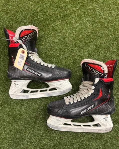 Intermediate Bauer Vapor 3X Pro Hockey Skates | Size 6 Fit 3