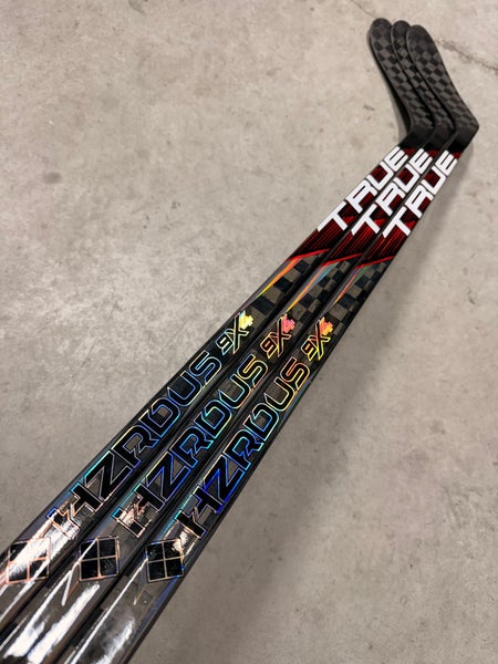 3 Pack 75 Flex P28M Hzrdus Smoke Senior True Left Hand Pro Stock (New) NHL