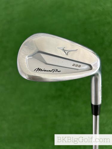 Mizuno Pro 223 Forged Gap G Wedge / Stiff