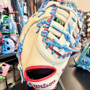 DISPLAY MODEL  | Spring 2025 Wilson A2000 1677 12.5" First Base Baseball Mitt RHT | FAST SHIP
