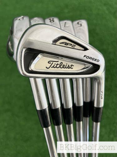 Titleist AP2 714 Forged Iron Set 5-P / Dynamic Gold X100 Extra Stiff