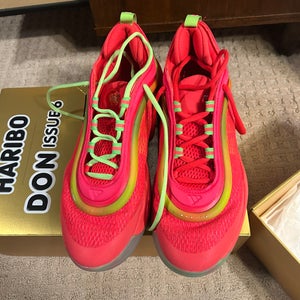 Men's Size M 10.0 (W 11.0) Adidas D.O.N. Shoes (Used)