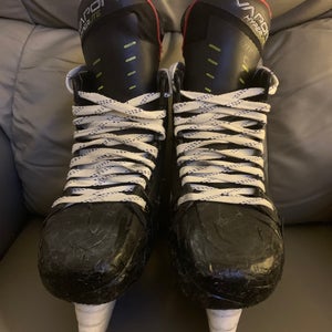 2021 Bauer Vapor Hyperlite Hockey Skates 6 (Used)