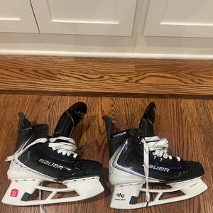 2025 Bauer Vapor Flylite Hockey Skates 9.5 (New)