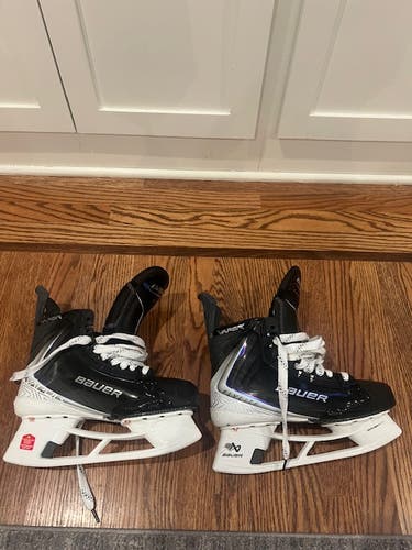 2025 Bauer Vapor Flylite Hockey Skates 9.5 (New)