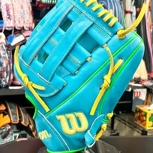 DISPLAY MODEL  | Spring 2025 Wilson A2000 PP05 11.5" Infield Baseball Glove RHT | FAST SHIP