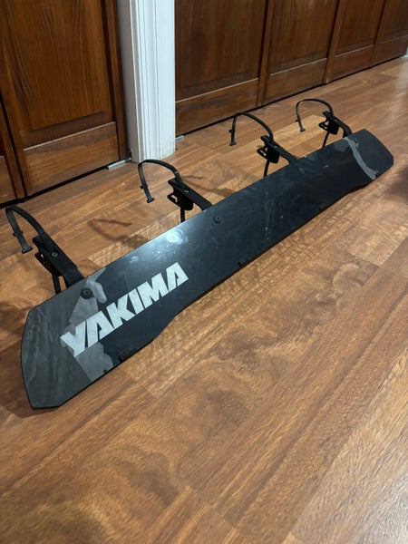 YAKIMA WINDSHIELD 40- INCH FAIRING