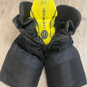 Men's Senior Small Bauer Supreme 2S Hockey Pants (Used)