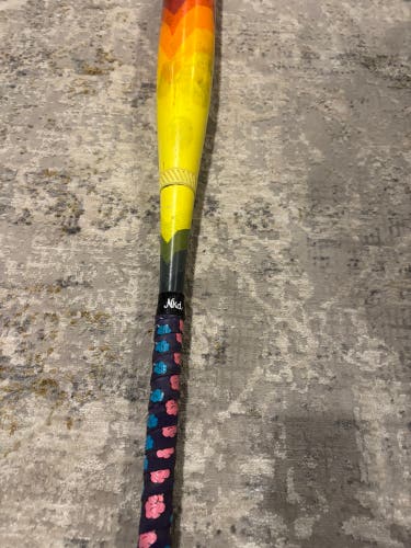 2024 Easton Hype Fire Composite USSSA Certified Bat (-8) 23 oz 31" (Used)