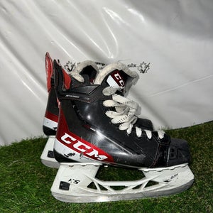 2021 CCM JetSpeed FT485 Hockey Skates Regular Width Size 5.5 (Used)