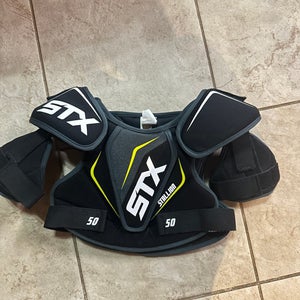 STX Stallion Lacrosse 50 Shoulder Pads Medium Youth (Used)