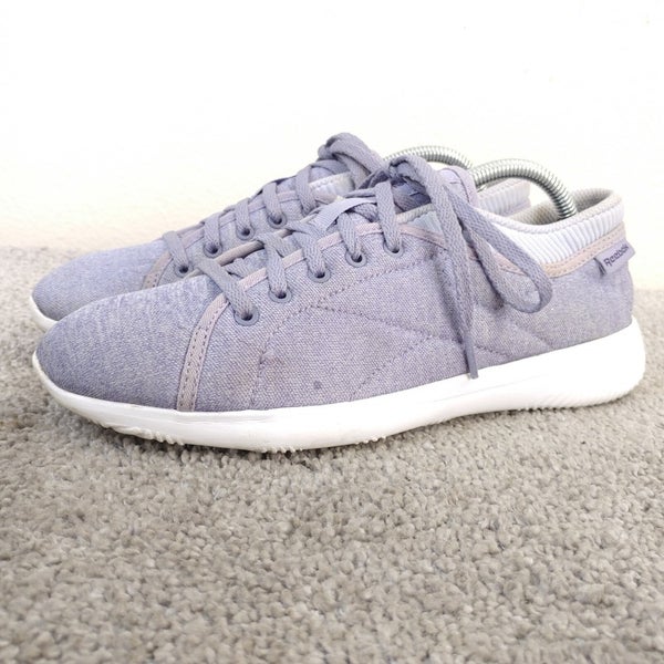 Reebok Runaround Womens 7 Shoes Low Top Sneakers Quilted Fabric Purple Trainer