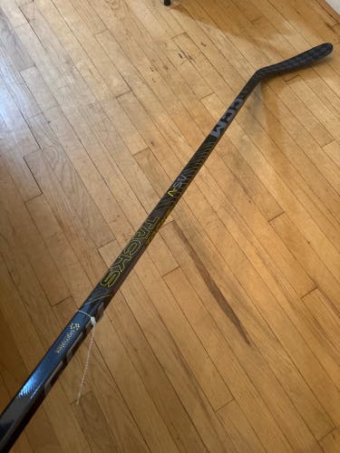 Junior CCM Tacks AS-V Hockey Stick Right Handed P90TM 40 Flex (Used)