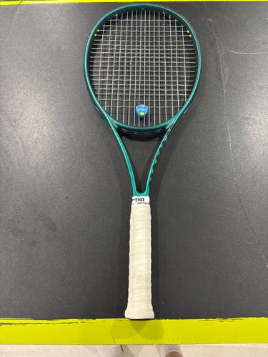 Adult Wilson Blade 98 Tennis Racquet (Used)