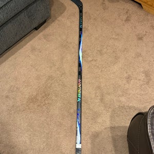 Senior Bauer Vapor FlyLite Left Hand Hockey Stick P88 87 Flex (Used)