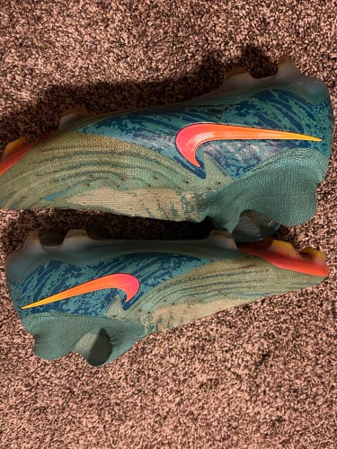 Blue Unisex Size M 12.0 (W 13.0) Nike Phantom Luna Elite Turf Cleats Cleats (Used)