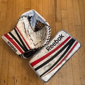 White Intermediate Reebok 18K Goalie Gloves & Blockers Regular (Used)