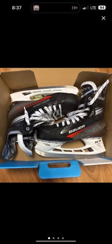 Bauer Vapor 3X Hockey Skates Extra Wide Width 10 (New)