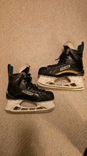 Bauer Nexus 8000 Hockey Skates Extra Wide Width 10.5 (Used)