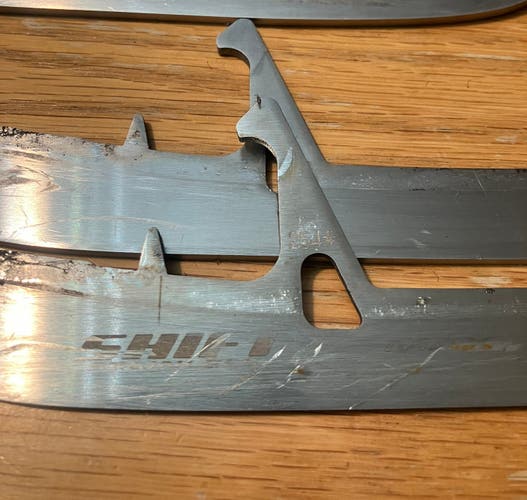 True Shift Max Stainless Runner 254 mm (Used)