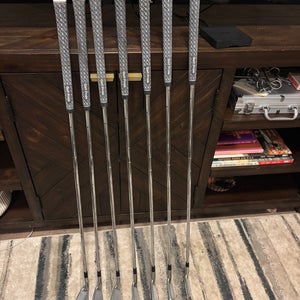 Men's 2018 TaylorMade P760 Right Handed Iron Set Stiff Flex Steel Shaft (Used)