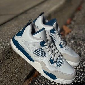 Air Jordan 4 Retro Military Blue size 3Y *NEW*  BQ7669-141