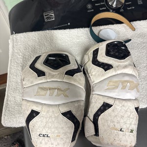 Medium Adult STX Cell IV Arm Pads (Used)