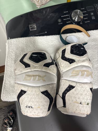 Medium Adult STX Cell IV Arm Pads (Used)