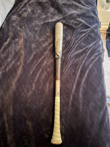 2018 Victus Pro Reserve JC24 Maple Bat (-3) 30 oz 33" (Used)
