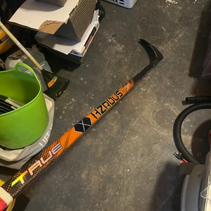Senior True Right Handed Hockey Stick P28 75 Flex (Used)