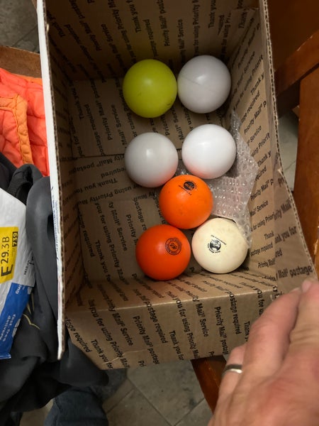 (New) 7 pack Penn Monto Elite NCAA balls