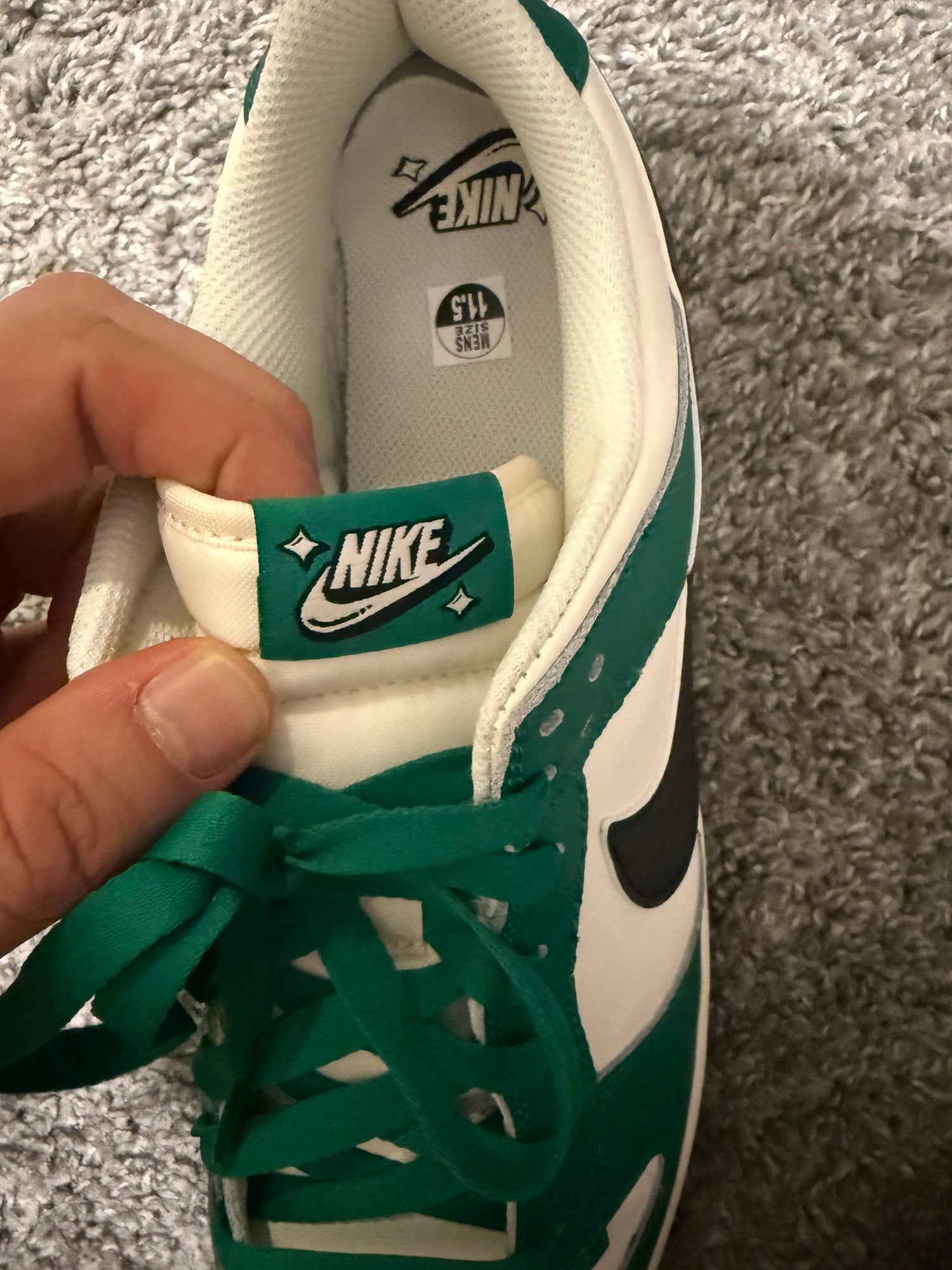 nike dunk low size 11.5