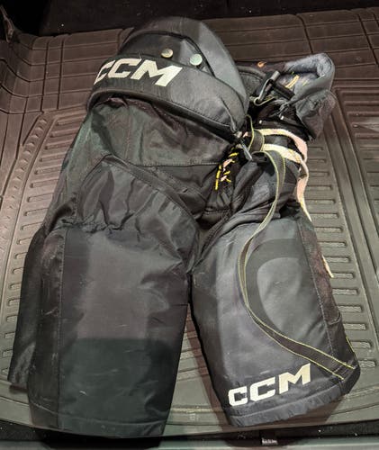 Senior XL CCM Tacks AS-V Pro Hockey Pants (Used)