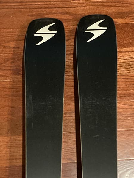 Used Men's Blizzard Latigo 170 cm Skis | LOOK SPX 12 Bindings