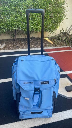 Easton Voyager Wheeled Bag