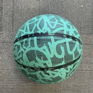 Used And1 BASKETBALL Basketball Adult Indoor Green 11614-S000226893