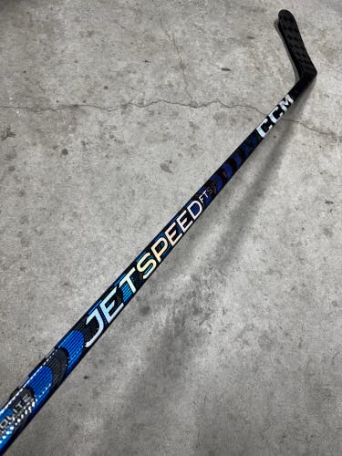 85 Flex P92M Senior CCM JetSpeed FT5 Pro Left Hand Hockey Stick Pro Stock NHL (New)