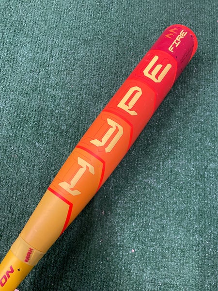 Easton Hype Fire USA Youth Bat (-8) 2025