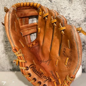 Rawlings Players Series RH Baseball Glove 10" (Used)