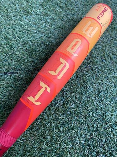 Easton Hype Fire (2 3/4") USSSA Bat (-10) 2025