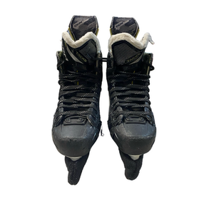 Used CCM TACKS Junior Hockey Skate Junior 04.5 11706-S000368817